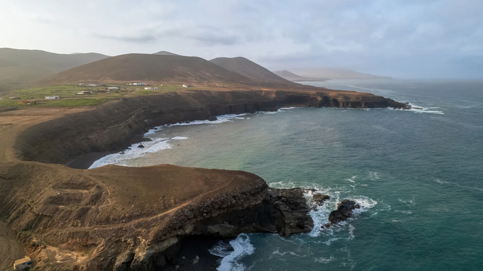 El Golfo : la baie géante au cœur de l'île