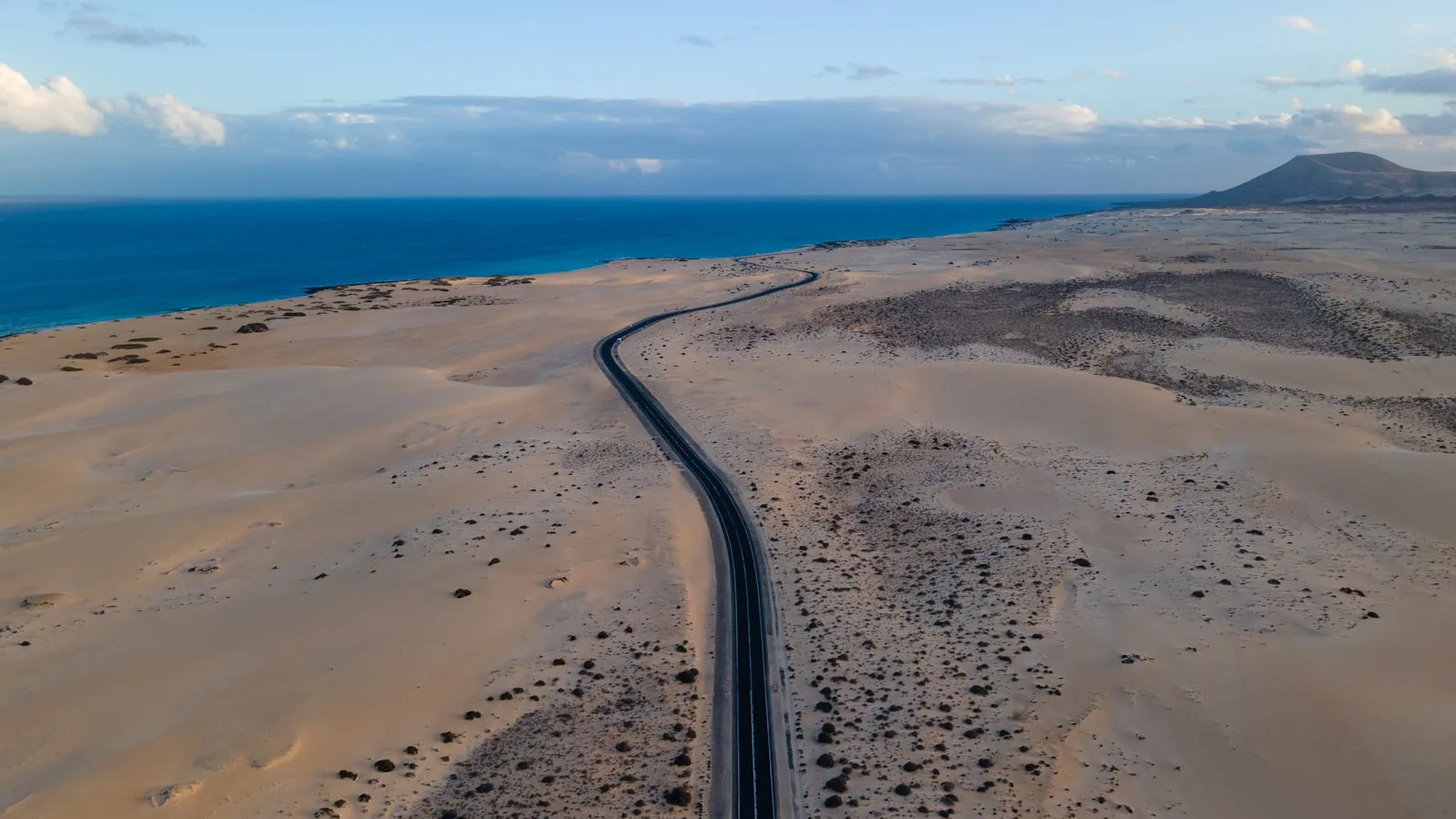 ️ Les dunes de Corralejo : le Sahara face à Lanzarote